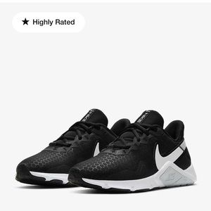 Nike Womens Legend Essential 2 Size 9.5